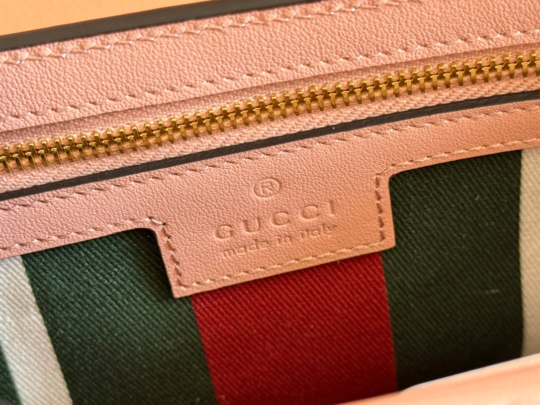 Gucci Emblem Wallet Monogram 20 in Light Pink Smooth Calfskin